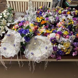 Vibrant Floral wedding flowers Arrangement Set